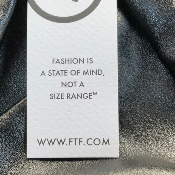 FASHION TO FIGURE SKIRT - Picture 8 of 9